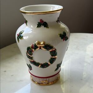 Waterford White and Gold Holiday Vase